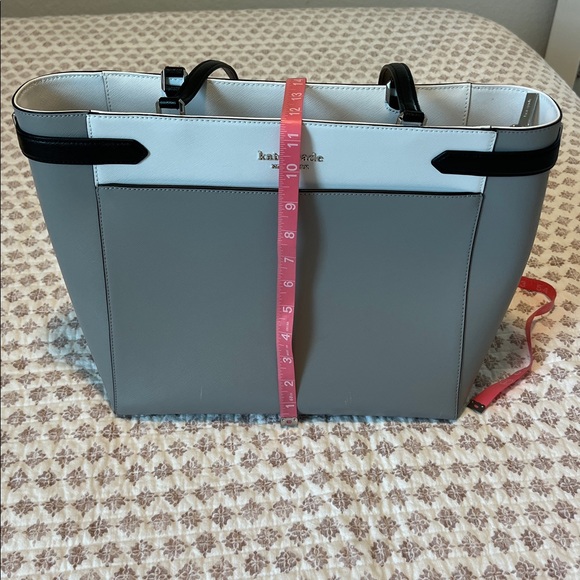 Kate Spade New York Staci Colorblock Laptop Tote Bag Nimbus Grey White Black - Picture 6 of 16